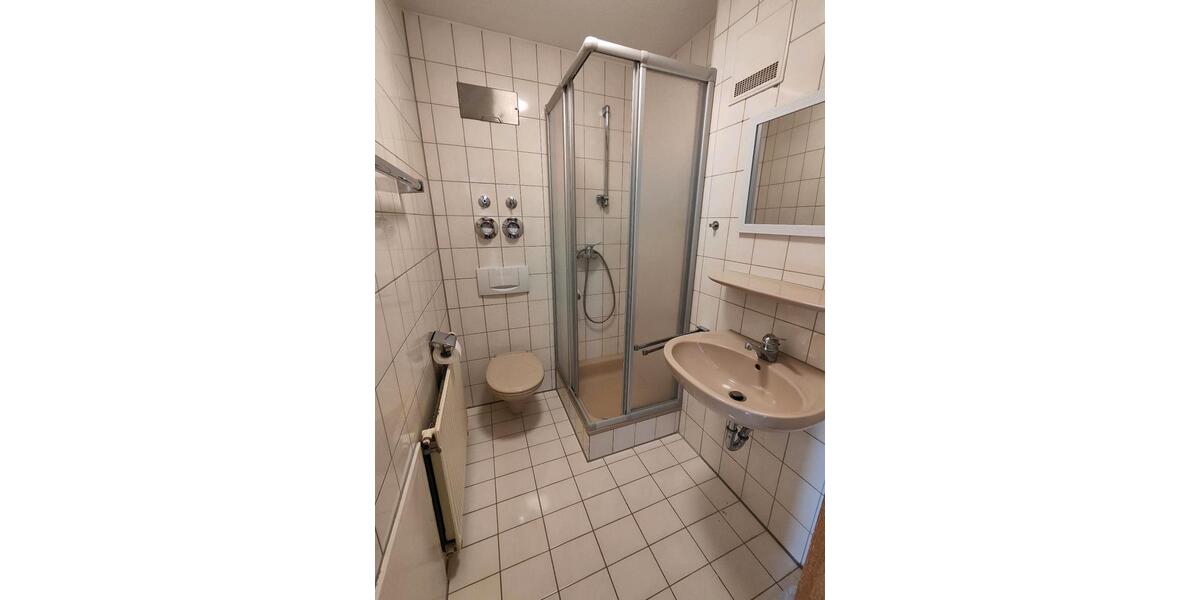 Dachgeschoßwohnung Nufringen - 2 Zimmer, 35 m&sup2;, 130.000&euro; | Angebot:25403529