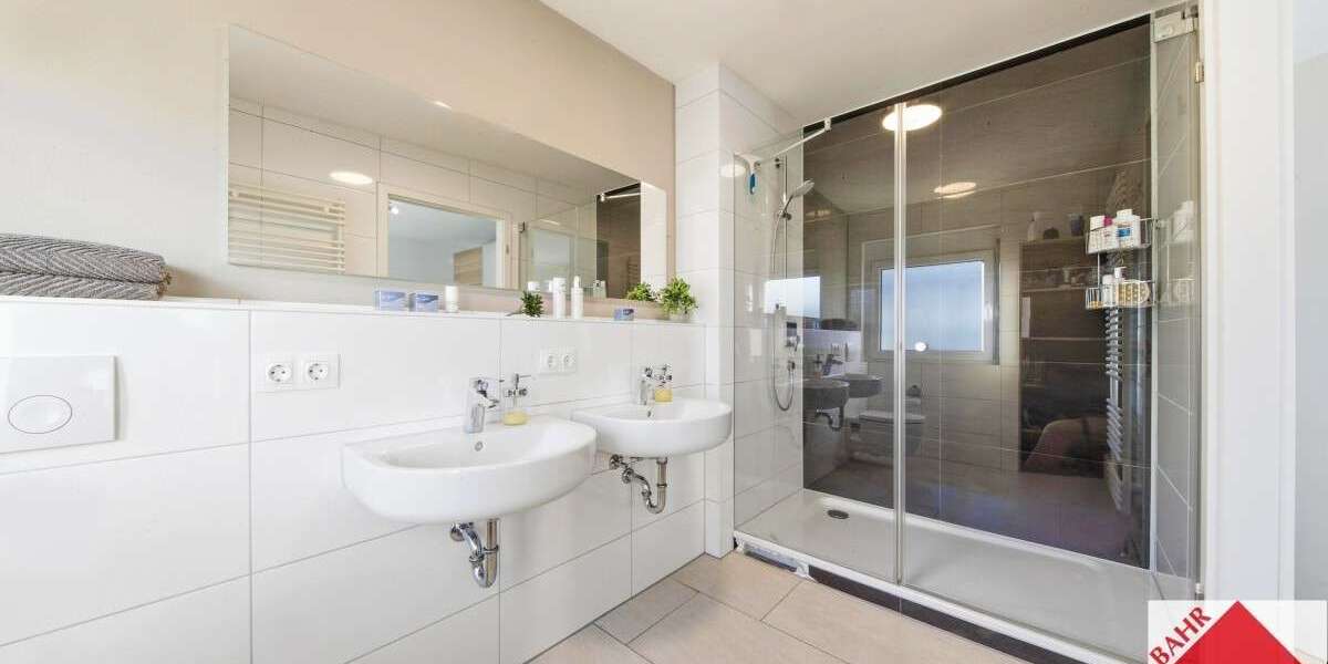 Haus zum Kaufen in Sindelfingen 795.000 € 157 m² 5.5 zimmer