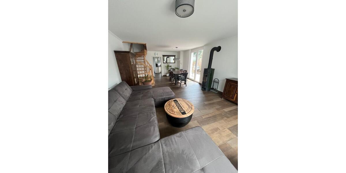 Reihenhaus Ditzingen - 5.5 Zimmer, 144 m&sup2;, 940.000&euro; | Angebot:24652579