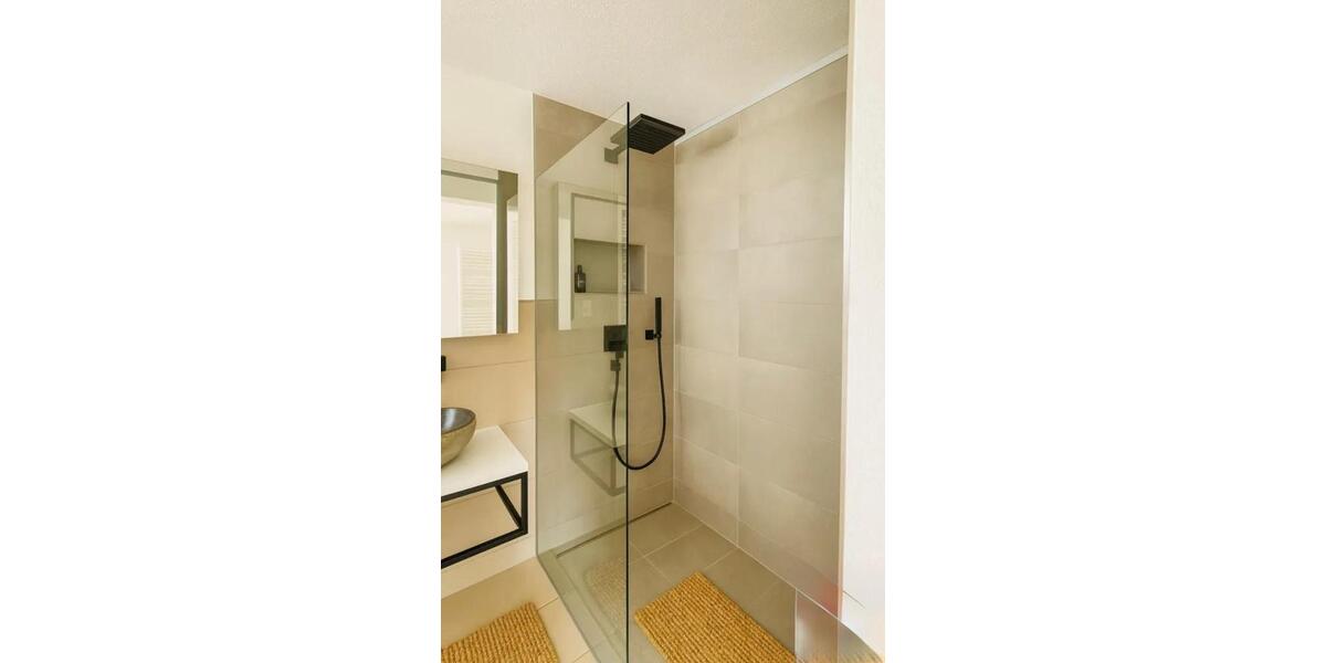 Dachgeschoßwohnung Filderstadt - 2 Zimmer, 54 m&sup2;, 1.250&euro; | Angebot:26219951