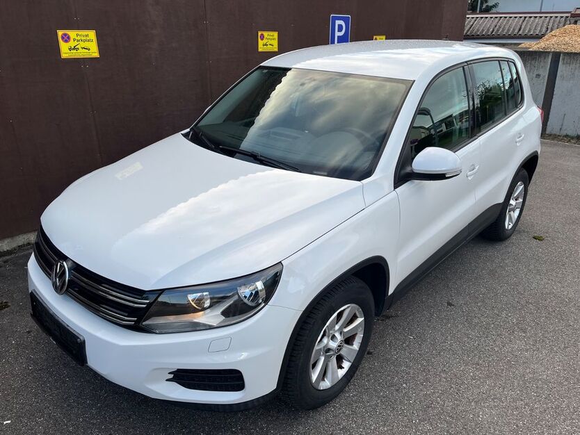 VW Tiguan 158.000 km 8.490 € Weil der Stadt 71263