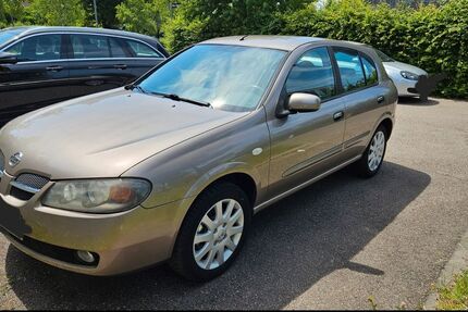 Nissan Almera 162.300 km 1.499 € Leonberg 71229