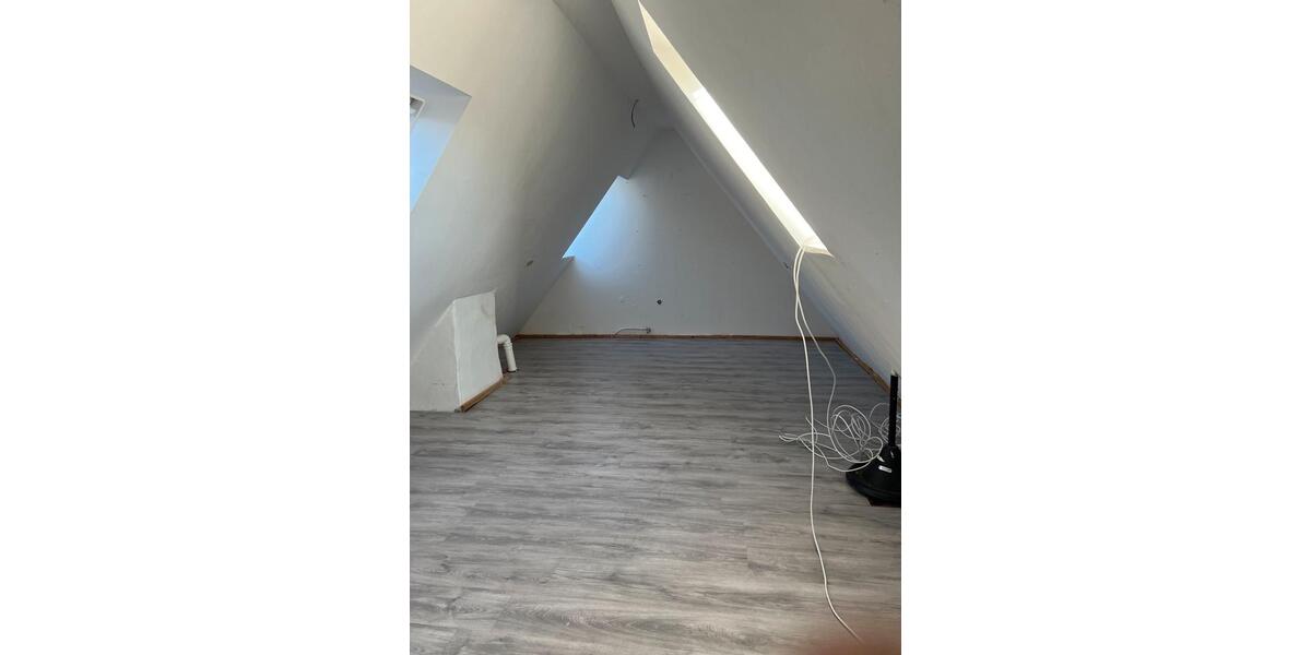 Reihenhaus Stuttgart Vaihingen - 4 Zimmer, 110 m&sup2;, 1.350&euro; | Angebot:27618931