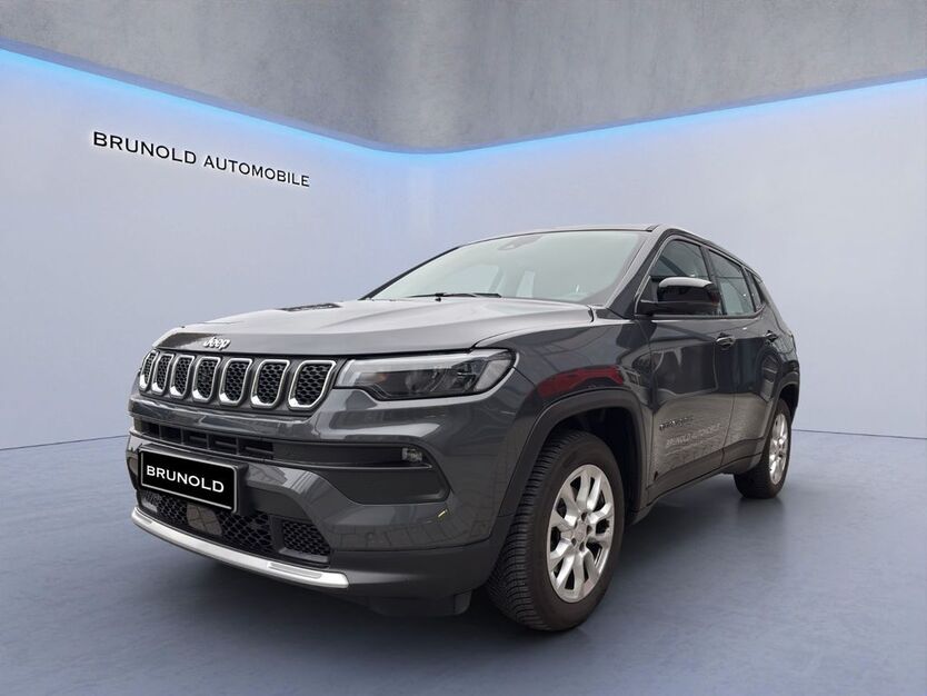 Jeep Compass 12.200 km 26.900 € Stuttgart 70565