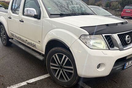 Nissan Navara 232.000 km 11.200 &euro; Vaihingen an der Enz 71665