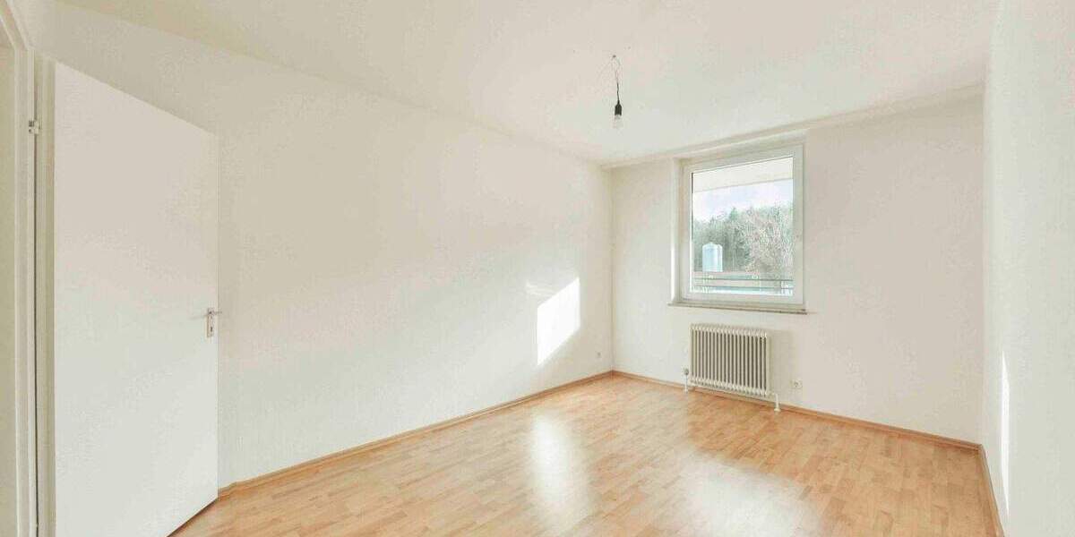 Etagenwohnung Reutlingen Orschel-Hagen - 3 Zimmer, 98 m&sup2;, 292.000&euro; | Angebot:24673657