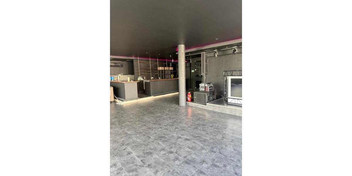 Gewerbeobjekt Pforzheim Büchenbronn - 2.500&euro; | Angebot:25723592