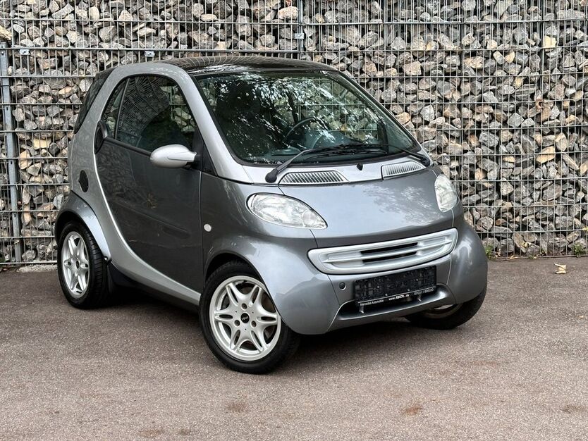 Smart ForTwo 86.740 km 3.750 € Sindelfingen 71065