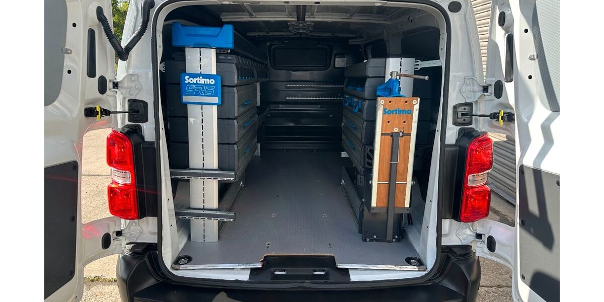 Opel Vivaro 52.326 km 19.500 &euro; Sindelfingen 71065