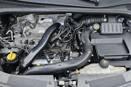 Renault Clio 185.500 km 2.700 &euro; Stuttgart 70619