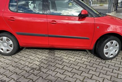 Skoda Fabia 53.000 km 7.100 &euro; Nürtingen 72622