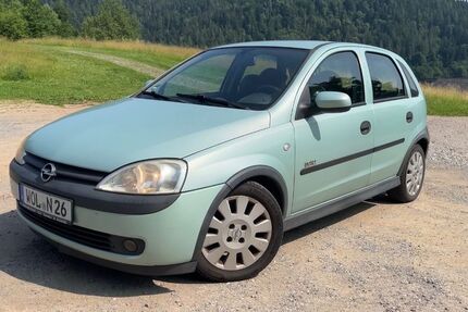 Opel Corsa 153.000 km 2.300 € Esslingen 73733