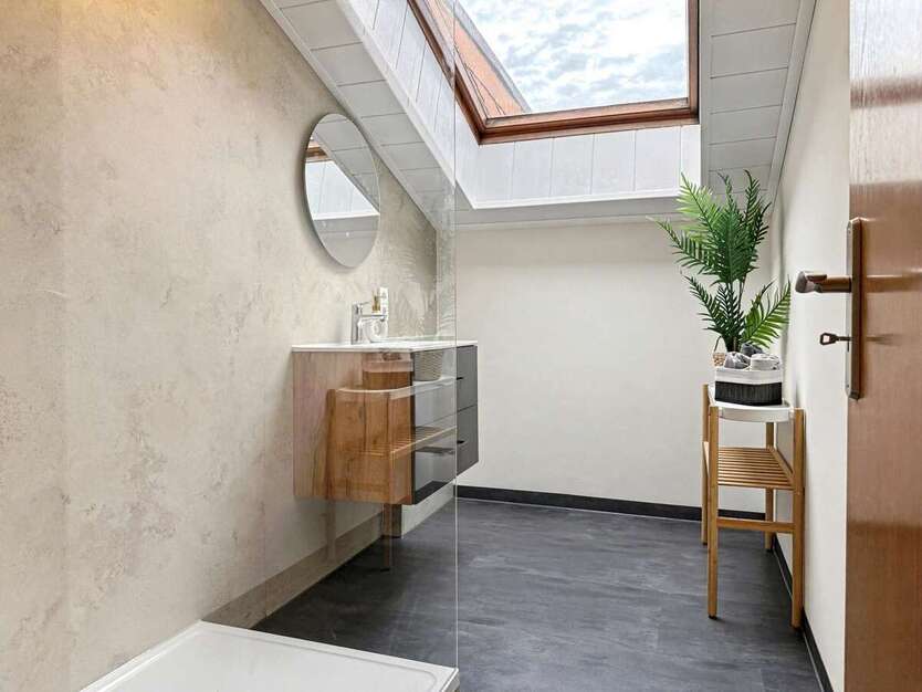 Wohnung zum Kaufen in Pforzheim 289.000 € 114 m² 5 zimmer