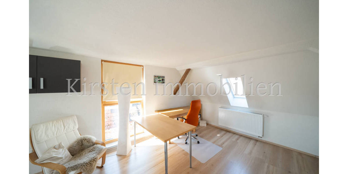 Einfamilienhaus Ammerbuch Breitenholz - 7 Zimmer, 619.000&euro; | Angebot:25696016