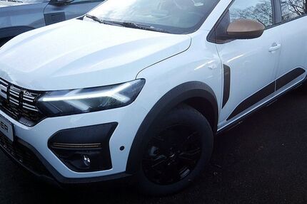 Dacia Jogger 1.705 km 28.350 &euro; Herrenberg 71083