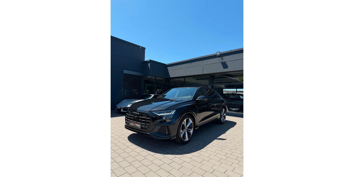 Audi Q8 55.000 km 63.850 &euro; Calw 75365