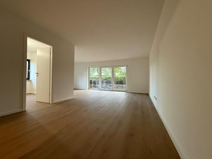 3,5-Zimmer-Wohnung mit Fußbodenheizung,Balkon,Stellplatz in Tamm zimmer