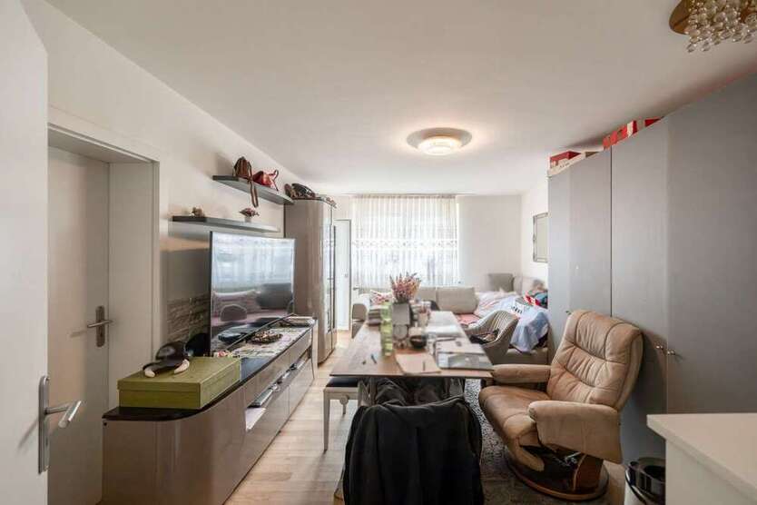 Wohnung zum Kaufen in Stuttgart 320.000 € 70 m²