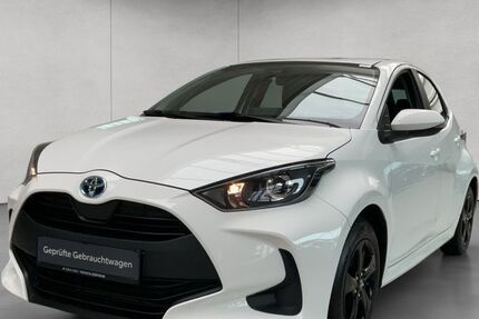 Toyota Yaris 19.600 km 17.650 &euro; Stuttgart 70469