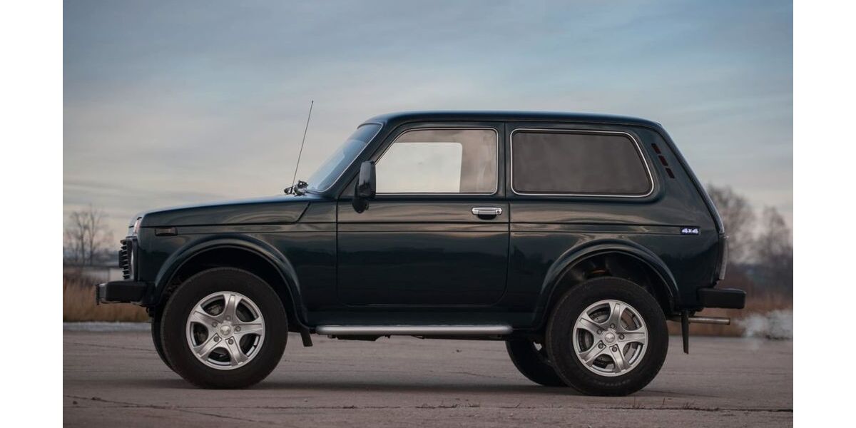 Lada Niva 190.091 km 11.000 &euro; Wannweil 72827