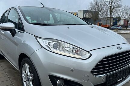 Ford Fiesta 129.256 km 4.999 &euro; Schönaich 71101