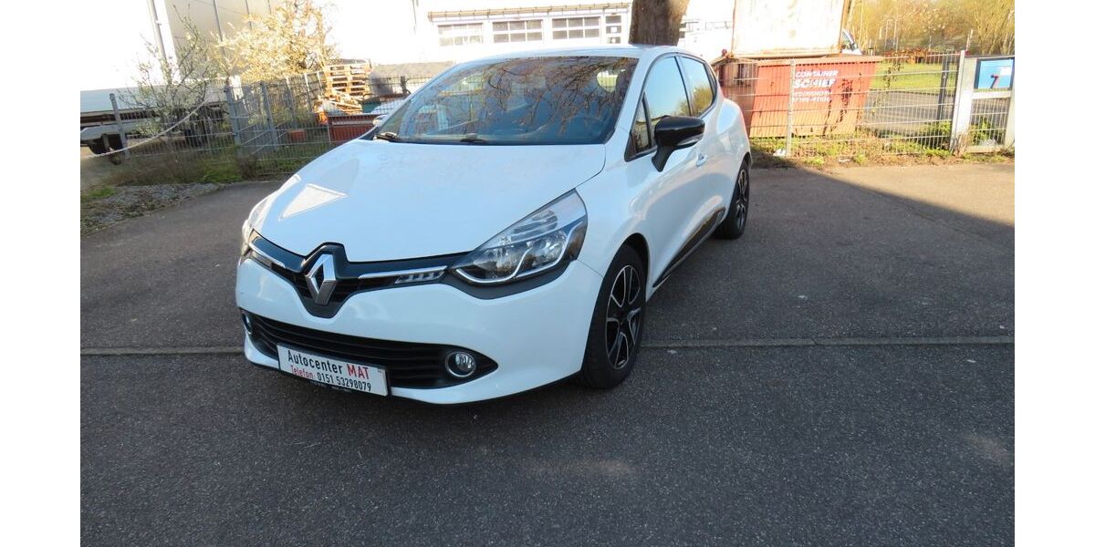 Renault Clio 128.000 km 5.950 &euro; Fellbach 70736