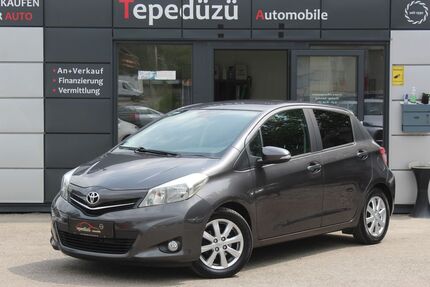 Toyota Yaris 100.000 km 6.999 &euro; Mötzingen 71159
