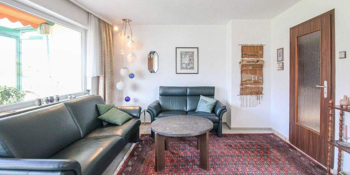 Reihenendhaus Stuttgart Rot - 6 Zimmer, 131 m&sup2;, 450.000&euro; | Angebot:24673655