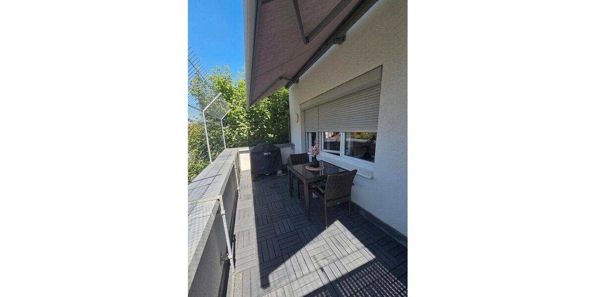 Dachgeschoßwohnung Waiblingen - 2.5 Zimmer, 55 m&sup2;, 245.000&euro; | Angebot:26889082