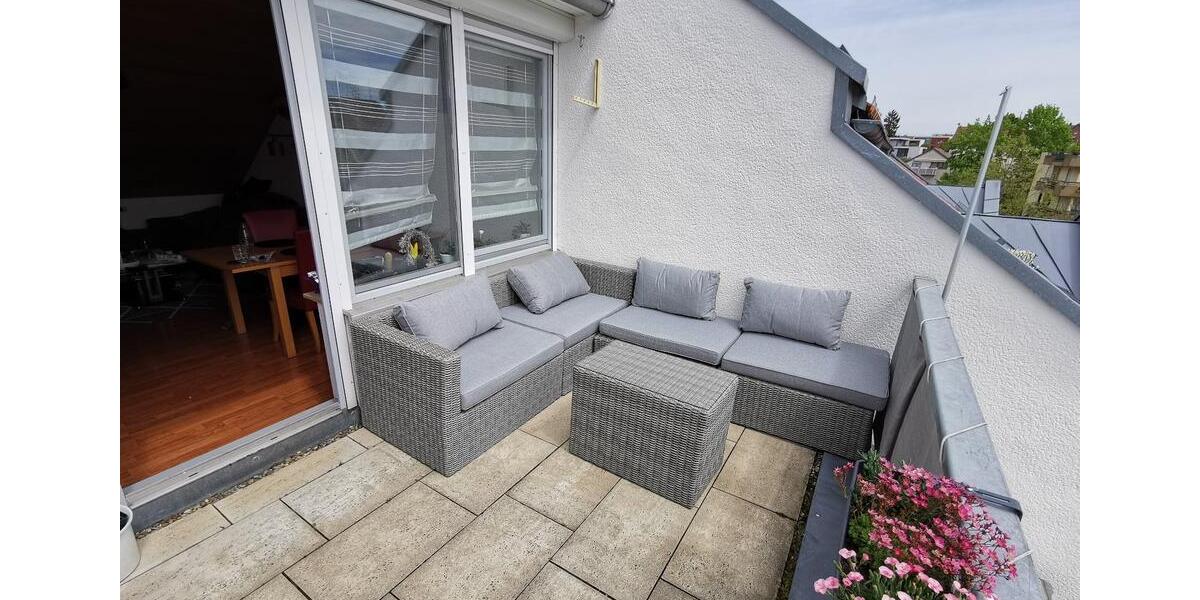 Dachgeschoßwohnung Fellbach Oeffingen - 2.5 Zimmer, 58 m&sup2;, 250.000&euro; | Angebot:24740194