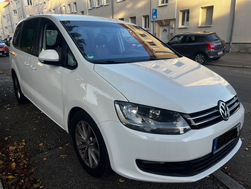 VW Sharan 225.000 km 7.500 € Stuttgart 70376