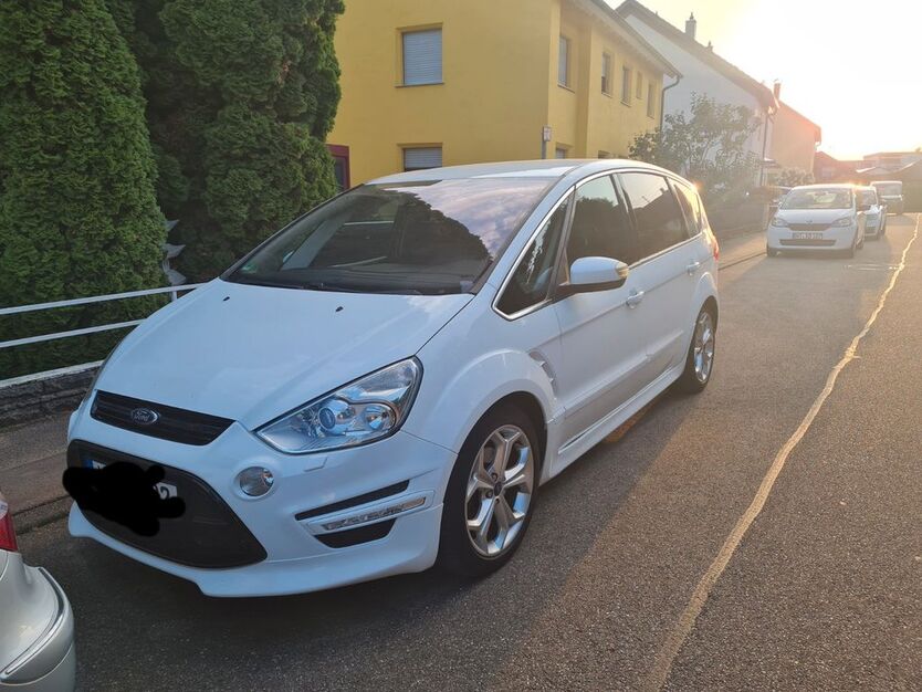 Ford S-Max 317.000 km 5.200 € Köngen 73257