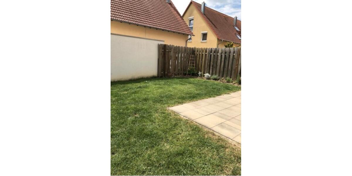 Doppelhaushälfte Nufringen - 4 Zimmer, 128 m&sup2;, 2.450&euro; | Angebot:27620223