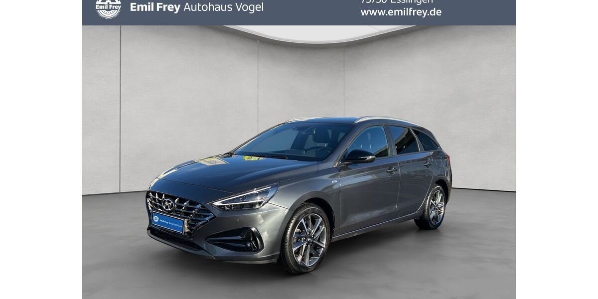 Hyundai i30 13.955 km 21.480 &euro; Esslingen 73730