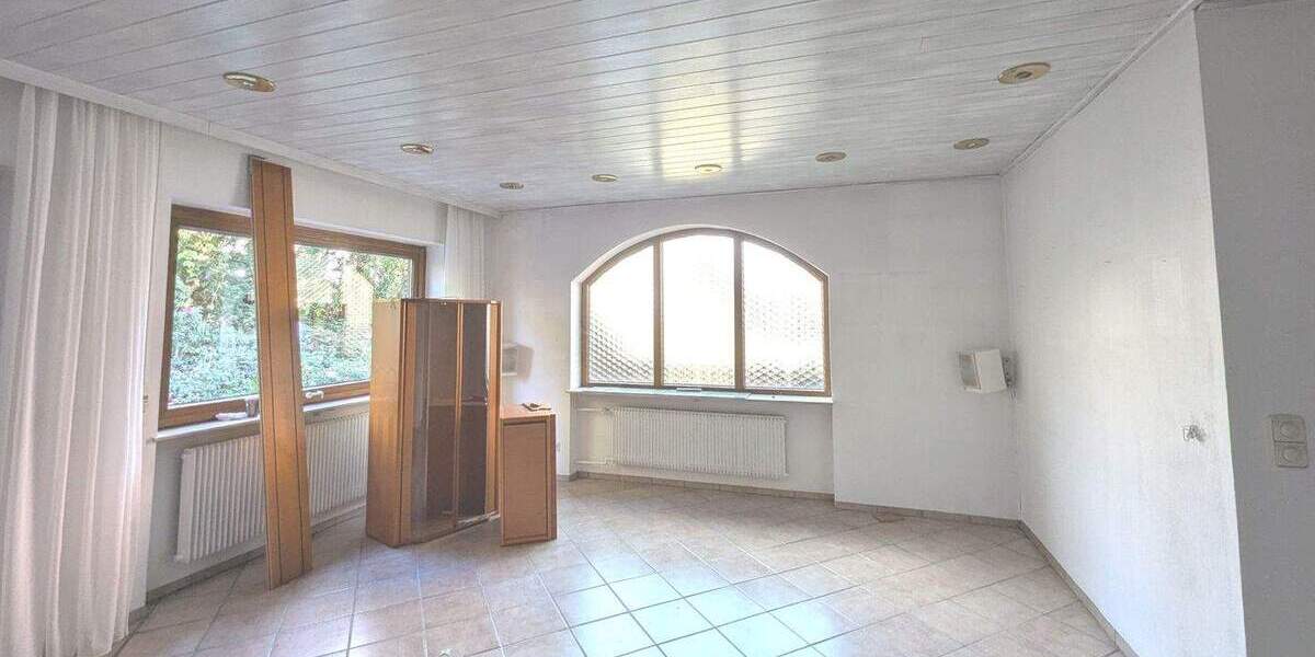 Doppelhaushälfte Böblingen - 4 Zimmer, 130 m&sup2;, 465.000&euro; | Angebot:24528832