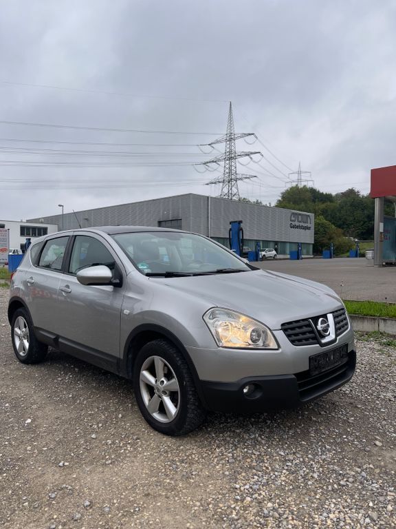 Nissan Qashqai 144.000 km 3.999 € Stuttgart 70376