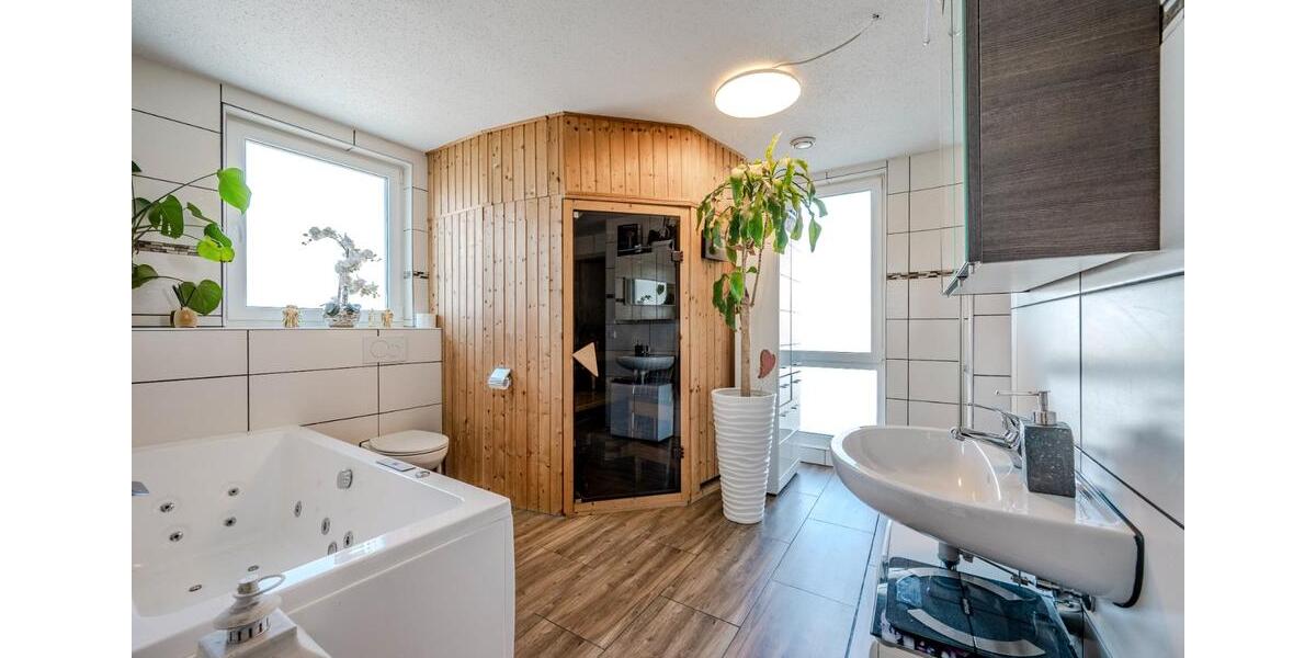 Erdgeschoßwohnung Weil der Stadt - 5 Zimmer, 131 m&sup2;, 469.000&euro; | Angebot:26768592