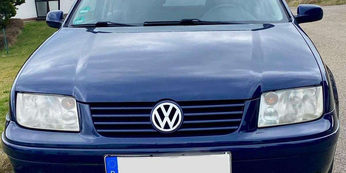 VW Bora 268.000 km 1.490 &euro; Engelsbrand 75331