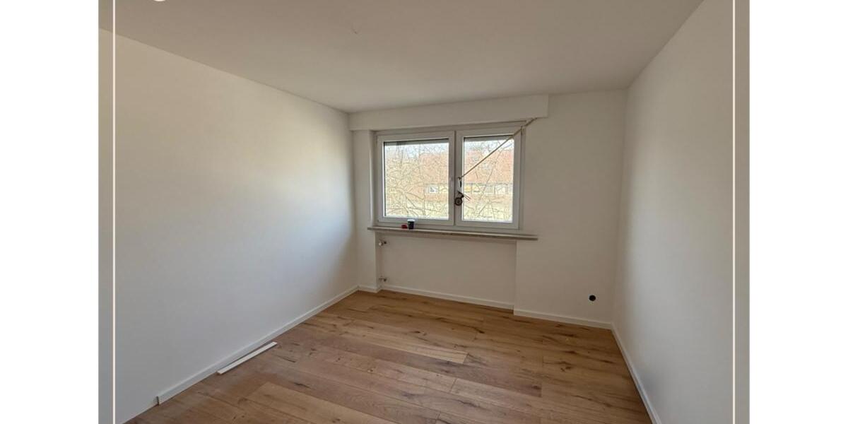 Etagenwohnung Ludwigsburg Hoheneck - 4 Zimmer, 100 m&sup2;, 1.440&euro; | Angebot:25870530