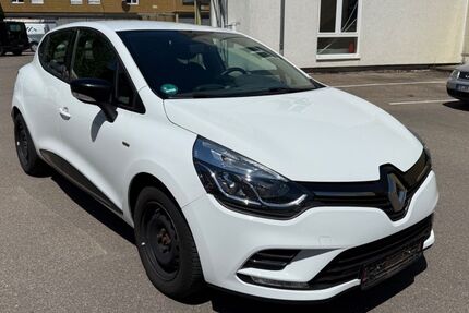 Renault Clio 176.000 km 4.450 &euro; Möglingen 71696