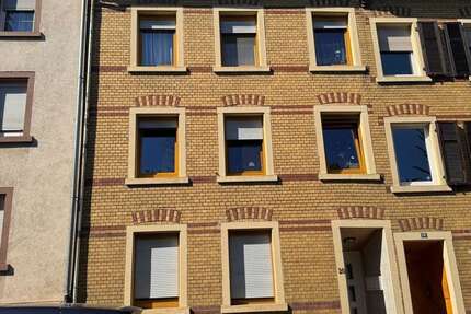 Haus zum Kaufen in Pforzheim 460.000 € 181.62 m² 11 zimmer