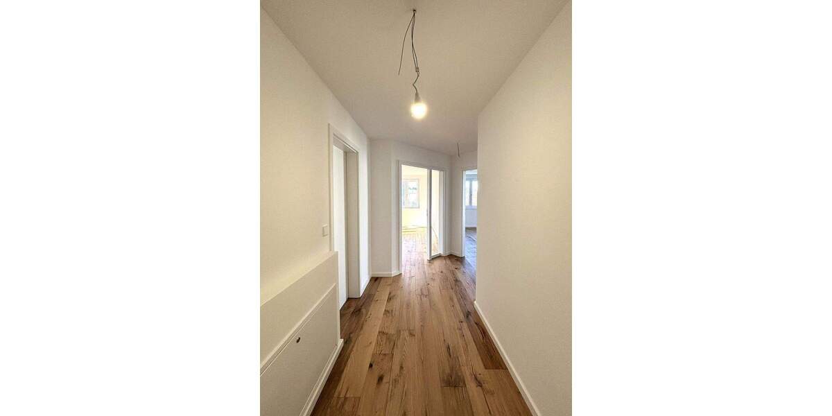 Etagenwohnung Sindelfingen Mitte - 3 Zimmer, 88 m&sup2;, 1.360&euro; | Angebot:24700104