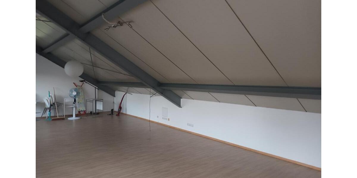 Etagenwohnung Vaihingen an der Enz - 1 Zimmer, 75 m&sup2;, 675&euro; | Angebot:24772635