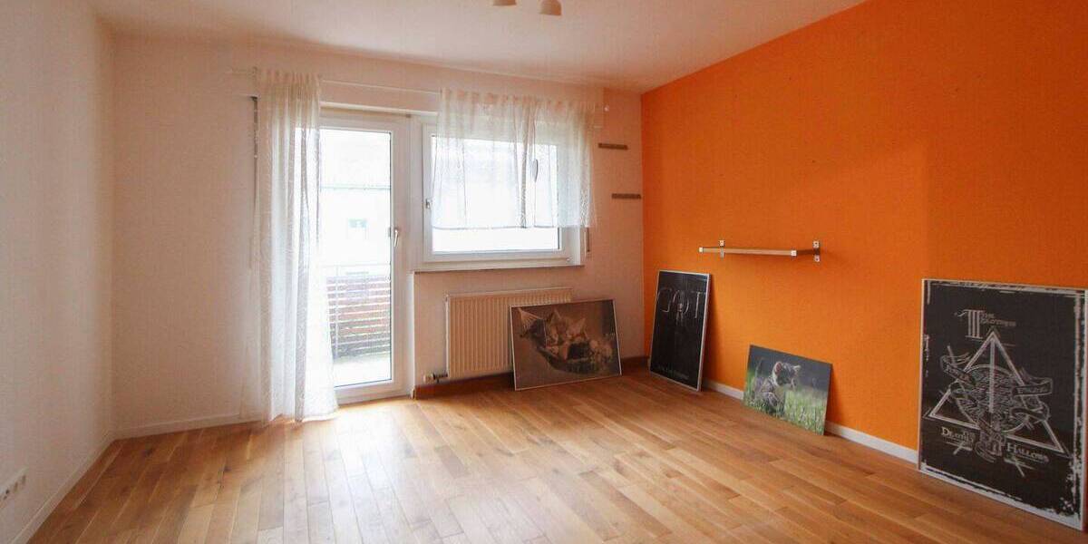 Reihenmittelhaus Stuttgart Steckfeld - 9 Zimmer, 208 m&sup2;, 765.000&euro; | Angebot:26673990