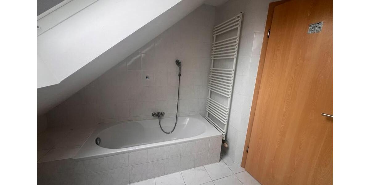 Mehrfamilienhaus, Wohnhaus Nagold - 7 Zimmer, 190 m&sup2;, 655.000&euro; | Angebot:26483093