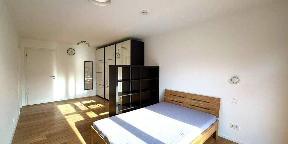 Etagenwohnung Stuttgart Stuttgart-Nord Nord - 2 Zimmer, 70 m&sup2;, 1.575&euro; | Angebot:24687763