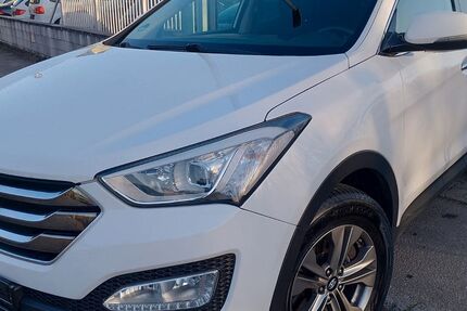 Hyundai SANTA FE 213.000 km 10.200 &euro; Ludwigsburg 71642