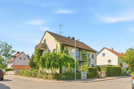 Haus Böblingen - 8 Zimmer, 226 m&sup2;, 699.000&euro; | Angebot:26625425