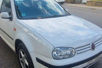 VW Golf 265.570 km 590 € Wannweil 72827