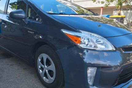 Toyota Prius 86.496 km 5.999 &euro; Fellbach 70736